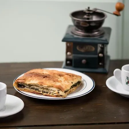 Katoi House - Village